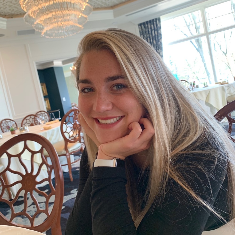 Meet your Posher, Carly
